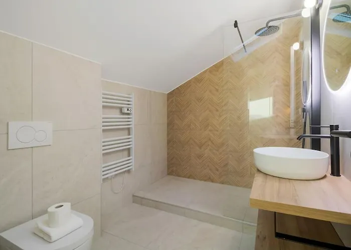 42.appart 6pers#2bedroom #pere Lachaise #nation