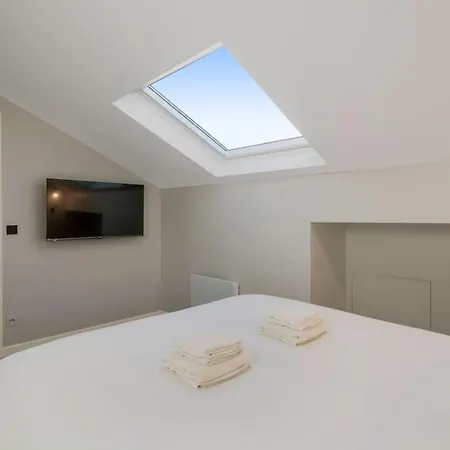 42.appart 6pers#2bedroom #pere Lachaise #nation Paříž